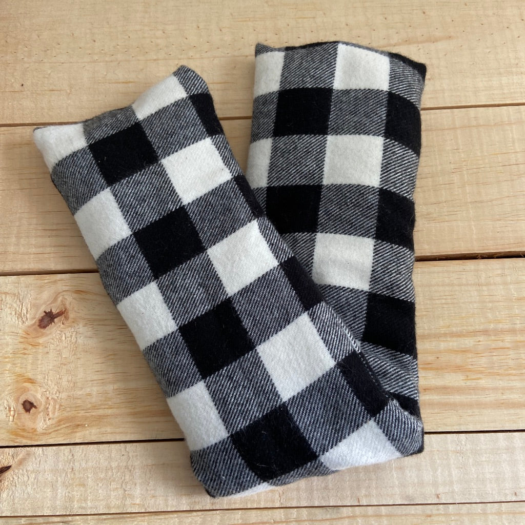 Black & White Buffalo Plaid Rice Pack